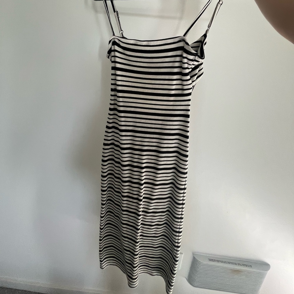 Billabong Midi Dress size small